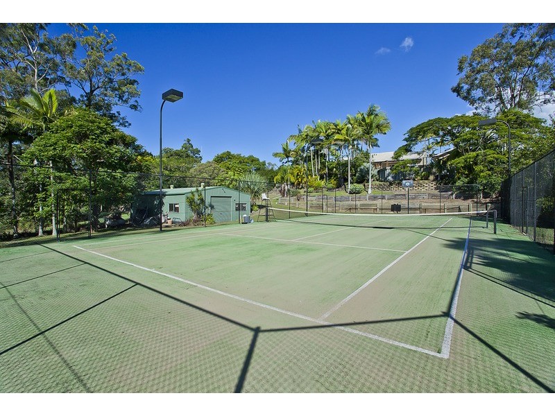 9 Evergreen Court, Parkwood QLD 4214