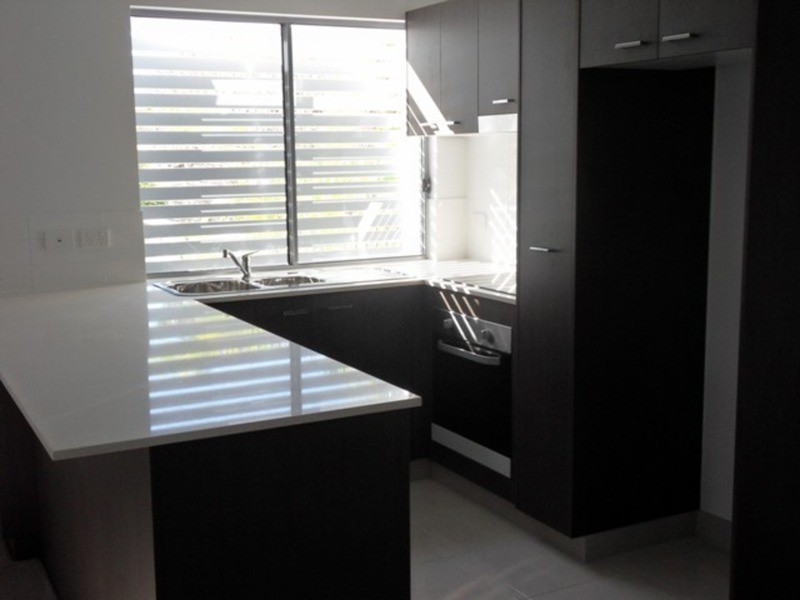 4/24-26 Proud Street, Labrador QLD 4215