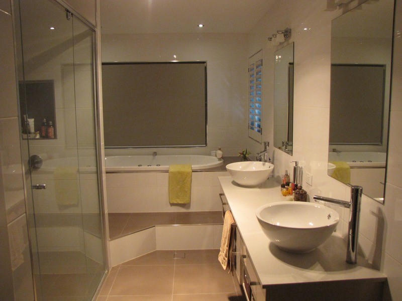 Hope Island QLD 4212