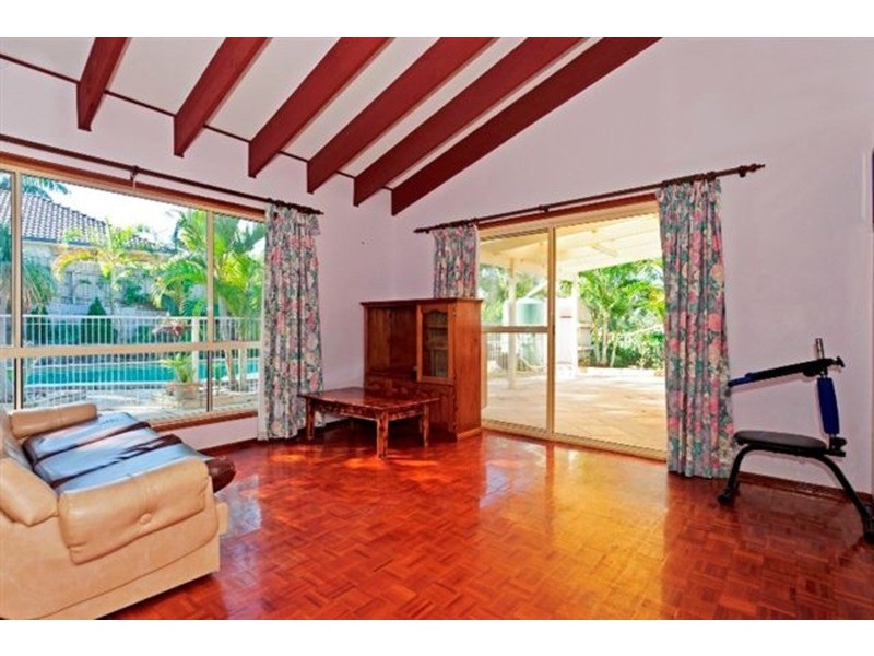 17 Everest Drive, Southport QLD 4215