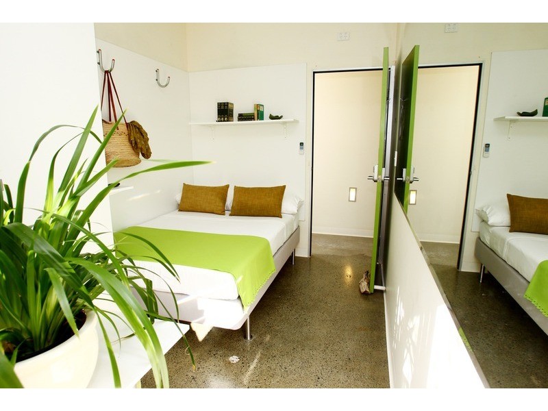 138 Eugaree Street, Southport QLD 4215