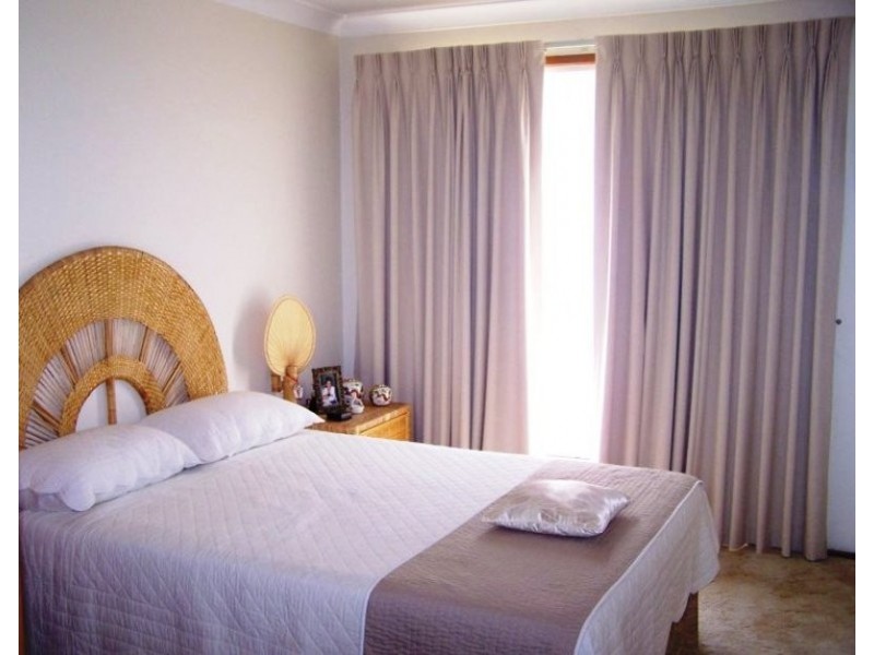 112 Pappas Way, Carrara QLD 4211