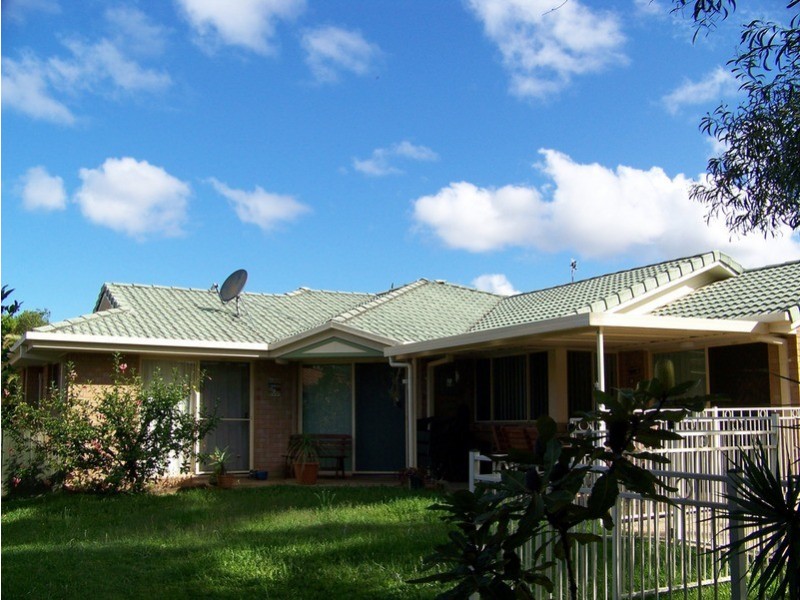 43 Desert Falls Crescent, Parkwood QLD 4214