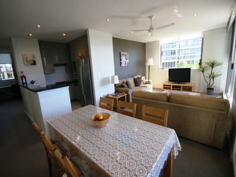 416/3 Como Crescent, Southport QLD 4215