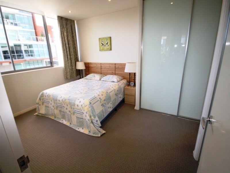 416/3 Como Crescent, Southport QLD 4215