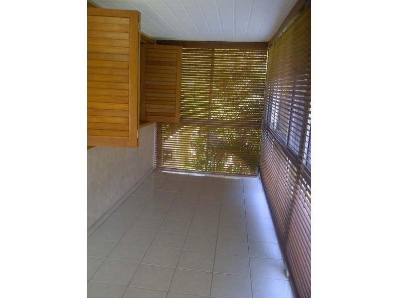 1/16 Caroline Avenue, Southport QLD 4215