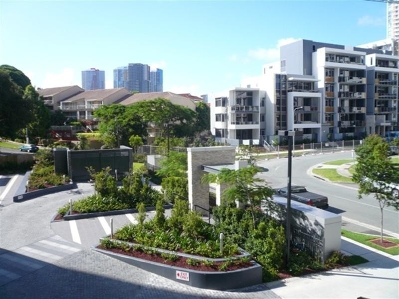 Southport QLD 4215