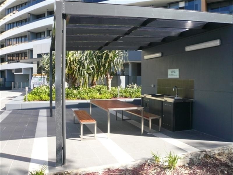 Southport QLD 4215