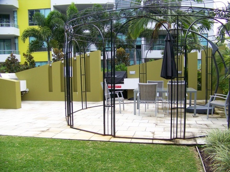 Runaway Bay QLD 4216