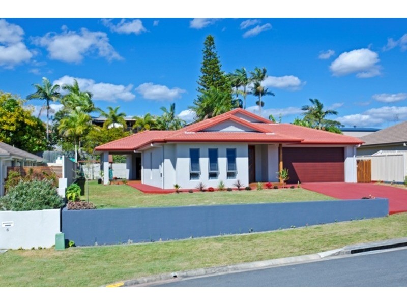 8 Stringybark Drive, Molendinar QLD 4214