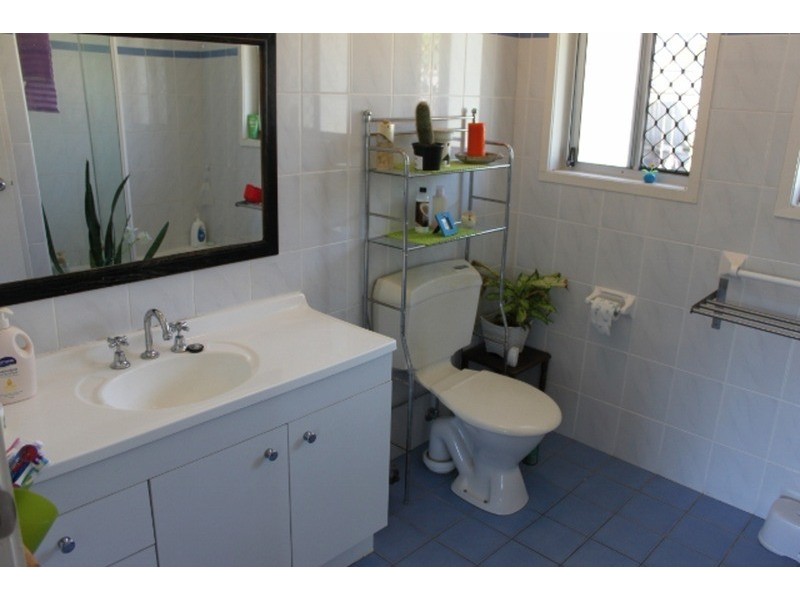 17 Gidgee Court, Molendinar QLD 4214