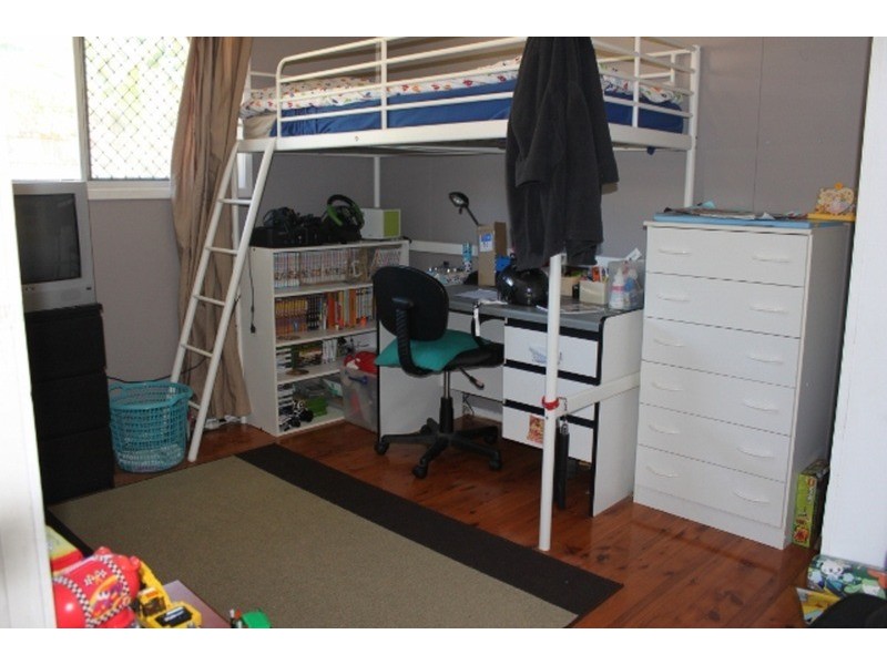 17 Gidgee Court, Molendinar QLD 4214