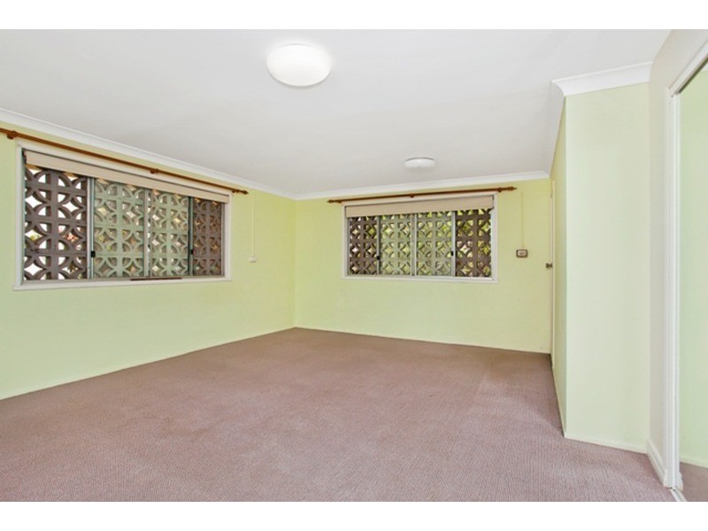 4/161 Muir Street, Labrador QLD 4215