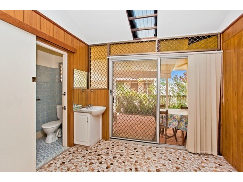 4/161 Muir Street, Labrador QLD 4215