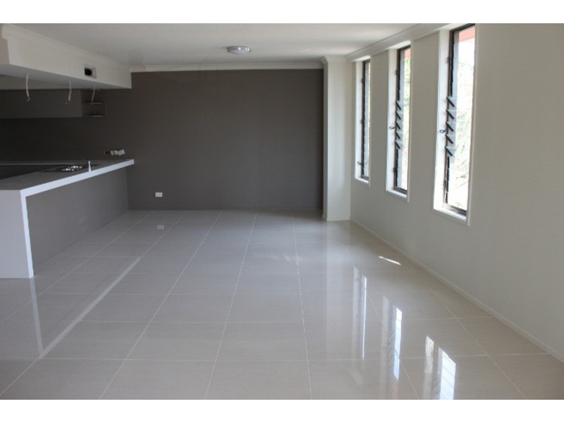 20 Lawson Street, Southport QLD 4215