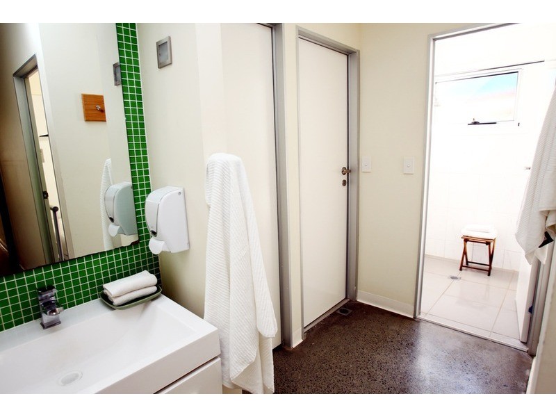 138 Eugaree Street, Southport QLD 4215