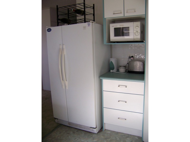 6/72 Hammond Towers Marine Parade, Southport QLD 4215