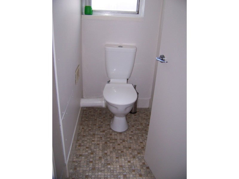 6/72 Hammond Towers Marine Parade, Southport QLD 4215