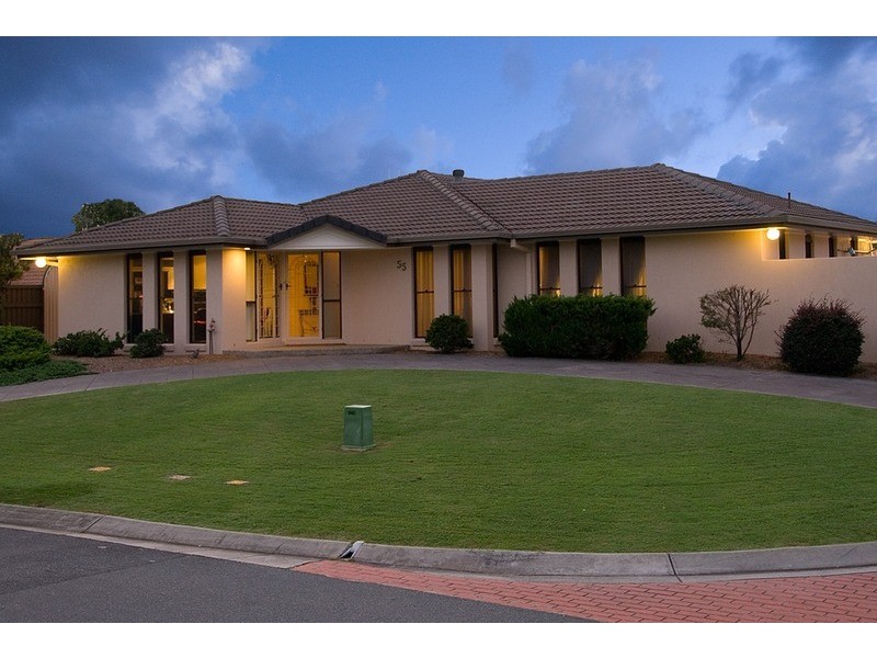 55 Inverness Way, Parkwood QLD 4214