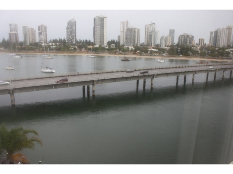 33/77 Brighton Parade, Southport QLD 4215