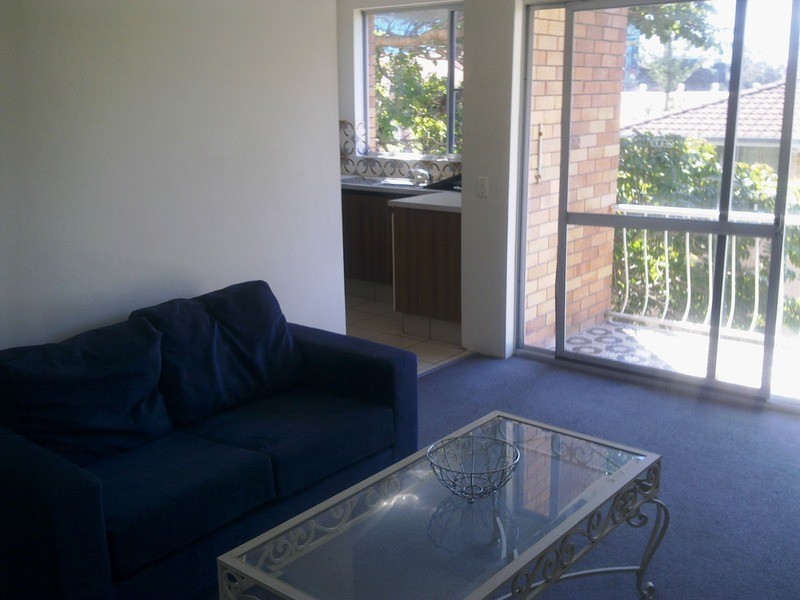 4/25 White Street, Southport QLD 4215