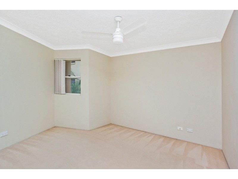 17/64 Queen Street, Southport QLD 4215