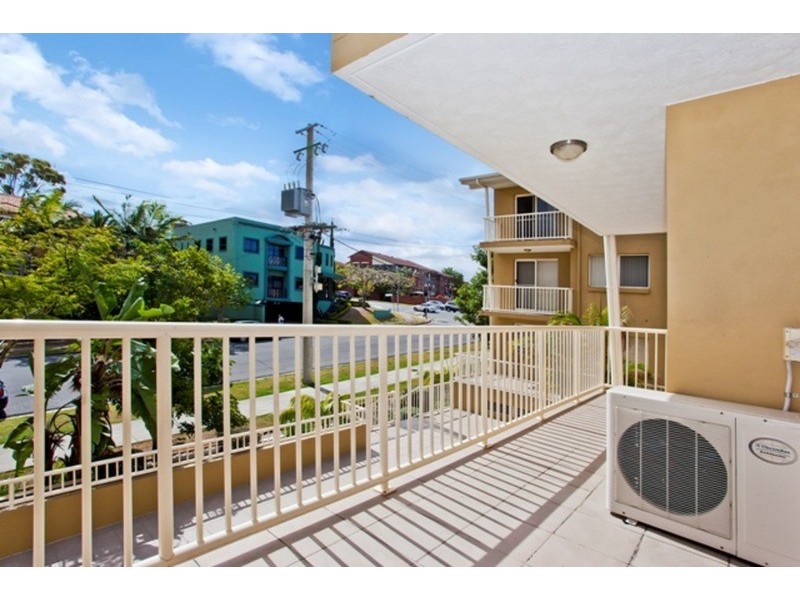 17/64 Queen Street, Southport QLD 4215