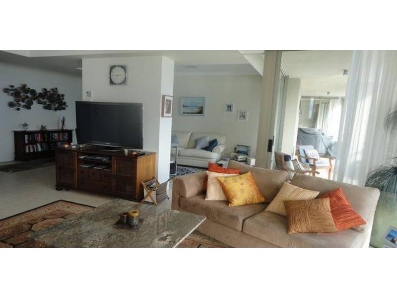 2102/Pivotal Point 50 Marine Parade, Southport QLD 4215