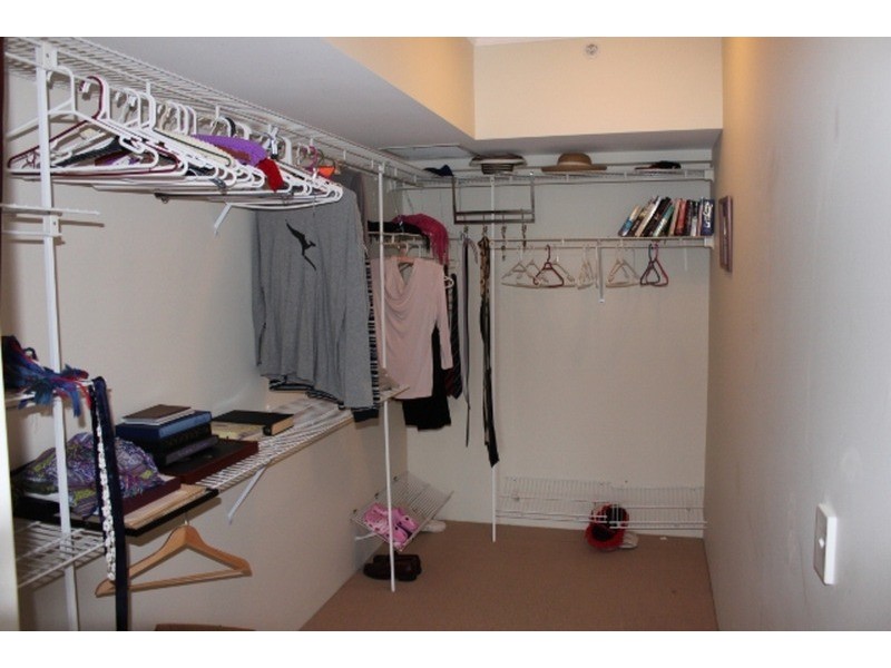 2102/Pivotal Point 50 Marine Parade, Southport QLD 4215