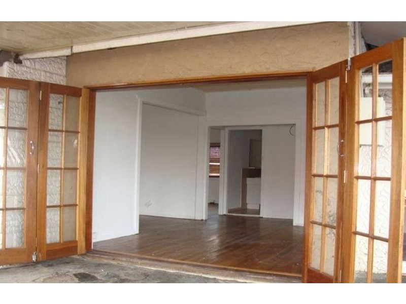 103 Minnie Street, Southport QLD 4215