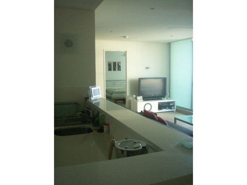 902/1 Como Crescent, Southport QLD 4215