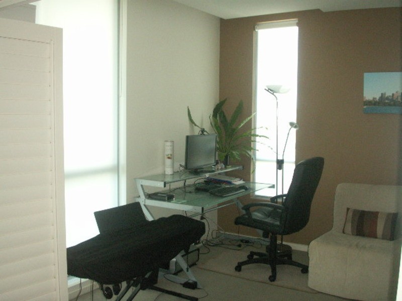 902/1 Como Crescent, Southport QLD 4215