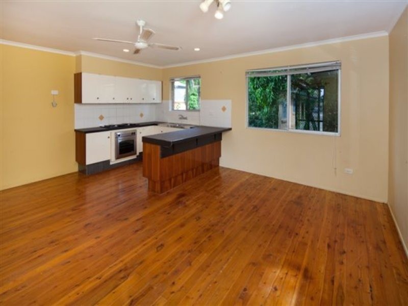 119 Johnston Street, Southport QLD 4215