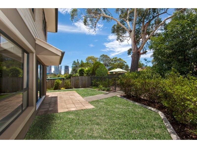 11/6 Egerton Street, Southport QLD 4215
