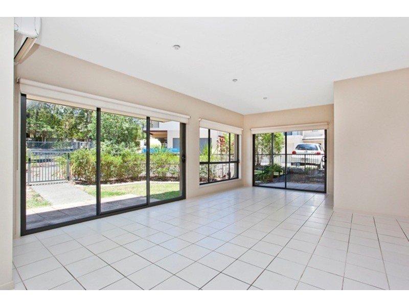 11/6 Egerton Street, Southport QLD 4215