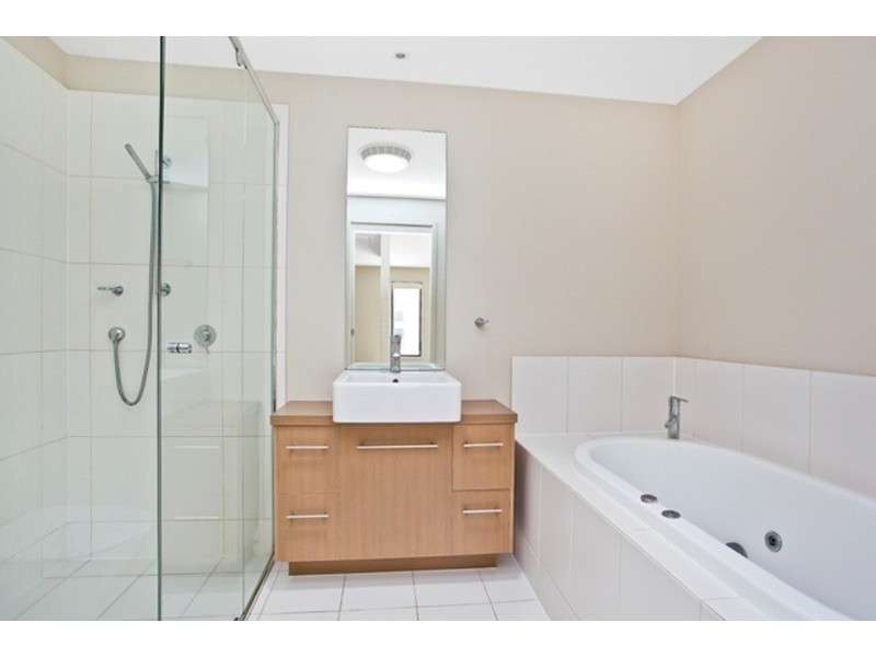 11/6 Egerton Street, Southport QLD 4215