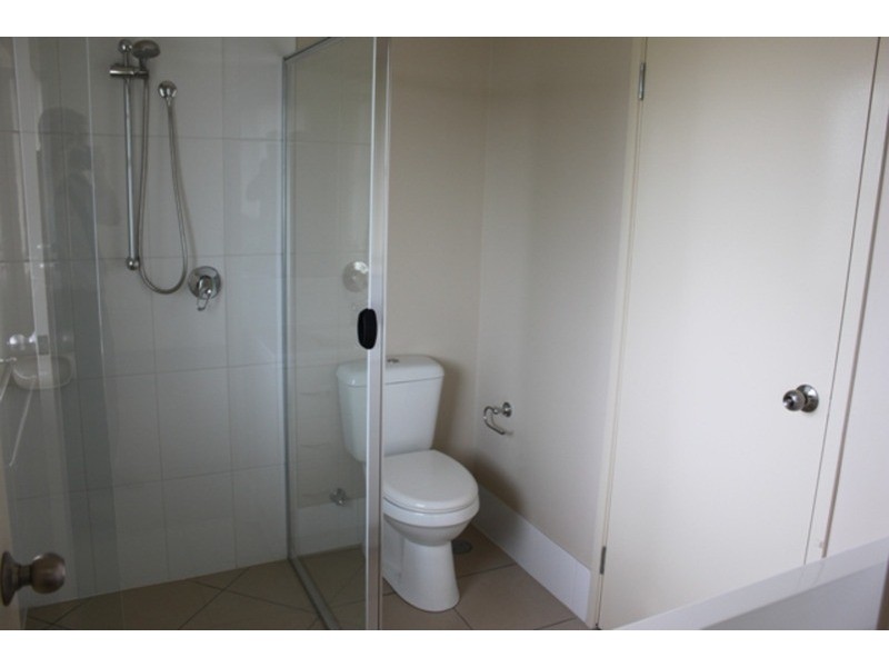 15/4 Sykes  Court, Southport QLD 4215