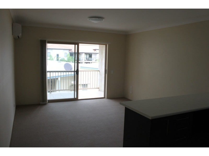 15/4 Sykes  Court, Southport QLD 4215