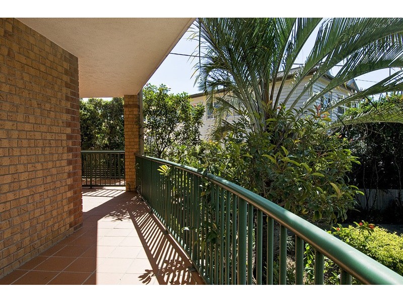 2/40 Little Norman Street, Southport QLD 4215