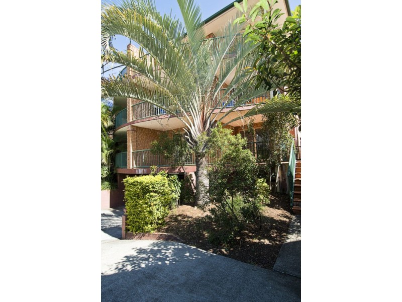 2/40 Little Norman Street, Southport QLD 4215