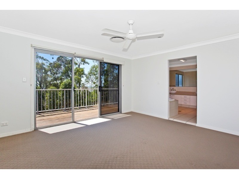 3 Zane Street, Molendinar QLD 4214