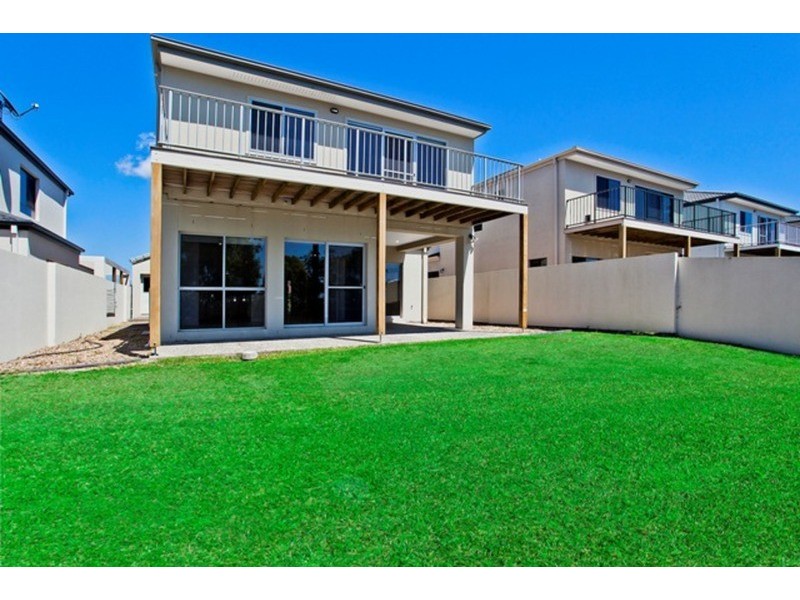 3 Zane Street, Molendinar QLD 4214