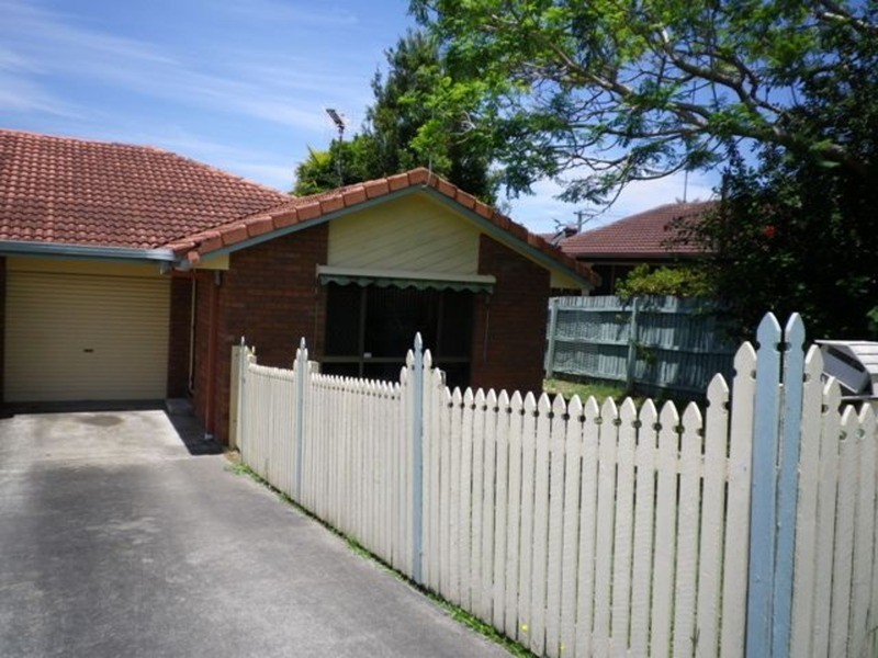 2/25 Binstead Drive, Southport QLD 4215