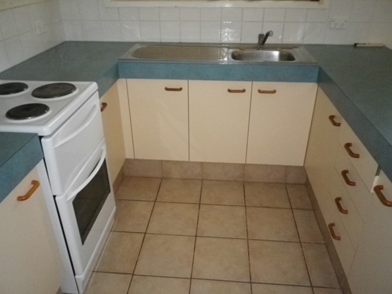 2/25 Binstead Drive, Southport QLD 4215