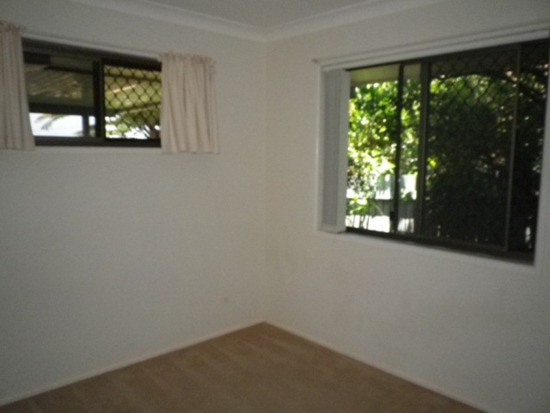 2/25 Binstead Drive, Southport QLD 4215