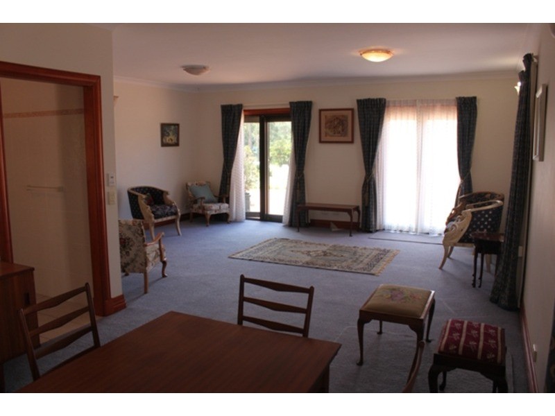 40 Hillview Parade, Ashmore QLD 4214