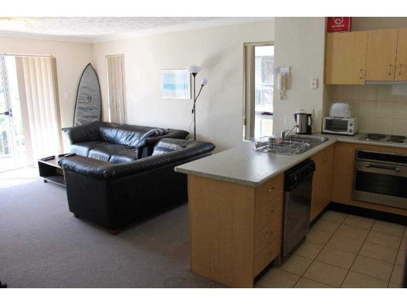 25/3 Norman Street, Southport QLD 4215