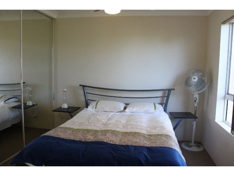 25/3 Norman Street, Southport QLD 4215