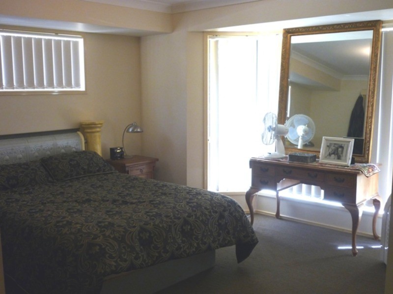 Highland Park QLD 4211