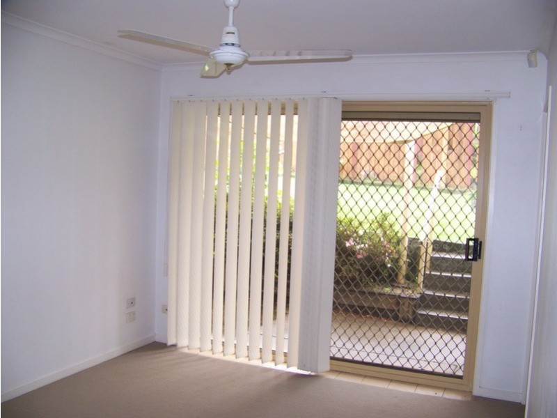 28 Allied Drive, Arundel QLD 4214